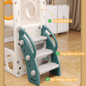 Cầu trượt cho bé xích đu Pakey lâu đài CS2 36 Cầu tuột cho bé có có tay vịn chắc chắn, hỗ trợ bé leo lên cầu thang một cách dễ dàng và vững chắc