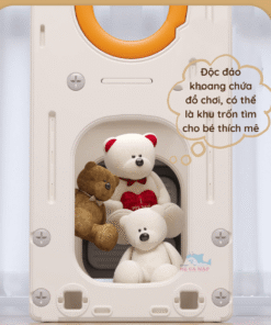 Cầu tuột cho bé có phần cửa sổ lớn độc đáo, tạo không gian để đồ chơi và các bé vui chơi thoải mái