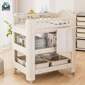 Bàn thay tã Pakey E052