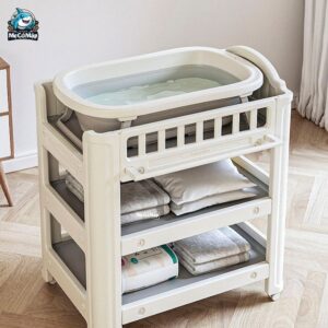 Bàn thay tã Pakey E052