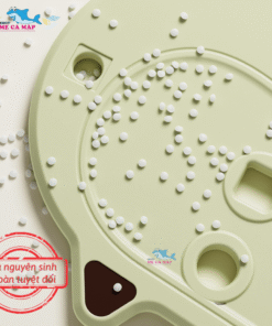 Cầu trượt cho bé Pakey chim cánh cụt 31 Cầu trượt cho bé Pakey chim cánh cụt có cấu trúc hình tam giác ổn định, chắc chắn, tấm trượt dày có thể chịu tải trọng 100kg