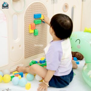 Quây cũi nhựa gấp gọn Pakey Moon House 60 quay moon house gap gon 17