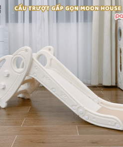 Cầu trượt Pakey Moon House được thiết kế mô phỏng theo mô hình con tàu vũ trụ