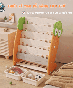 Hai bên thành kệ sách được tạo hình cà rốt phù hợp với trẻ nhỏ, mang đến không gian phòng học ngăn nắp gọn gàng