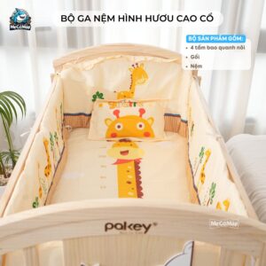 Bộ quây ga - nệm - gối nôi cũi cho bé 30 Bộ quây ga nệm nôi cũi cho bé hình hươu cao cổ