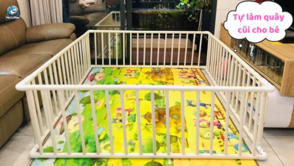 Tự làm quây cũi cho bé bằng ống nhựa cực đơn giản