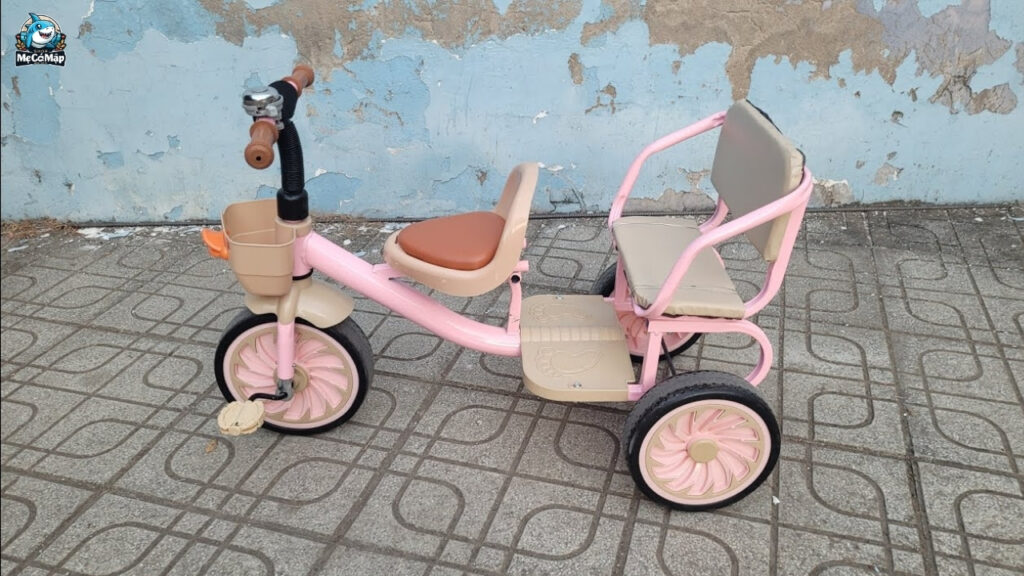 Xe xích lô cho bé và 5 lợi ích không ngờ cha mẹ nên biết